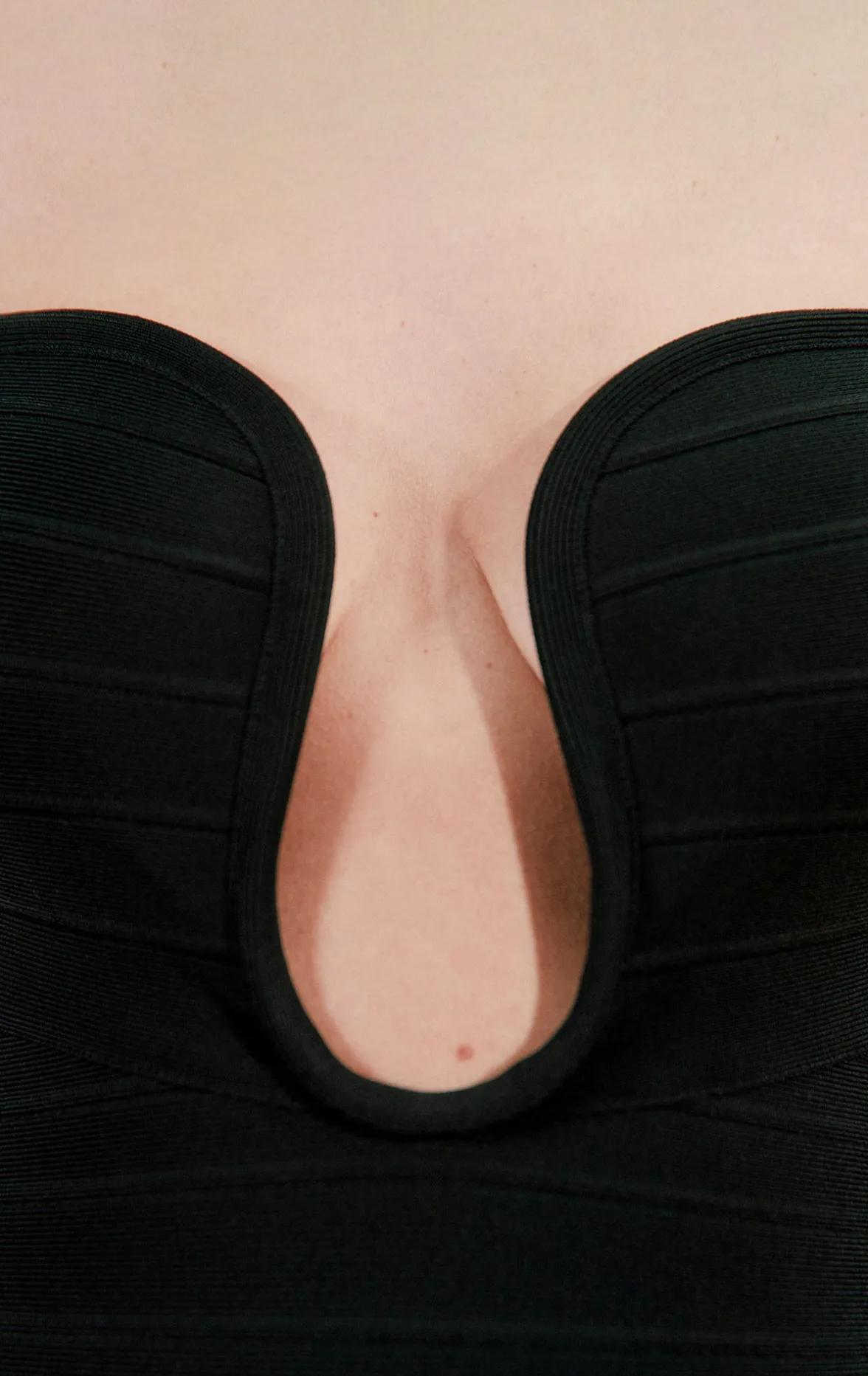 THE SALMA DRESS-Hervé Léger Hot